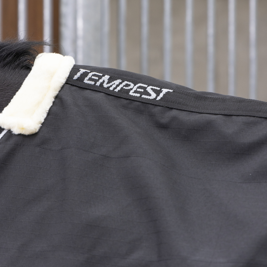 Tempest Original Lite Stable Rug (RRP £54.99)