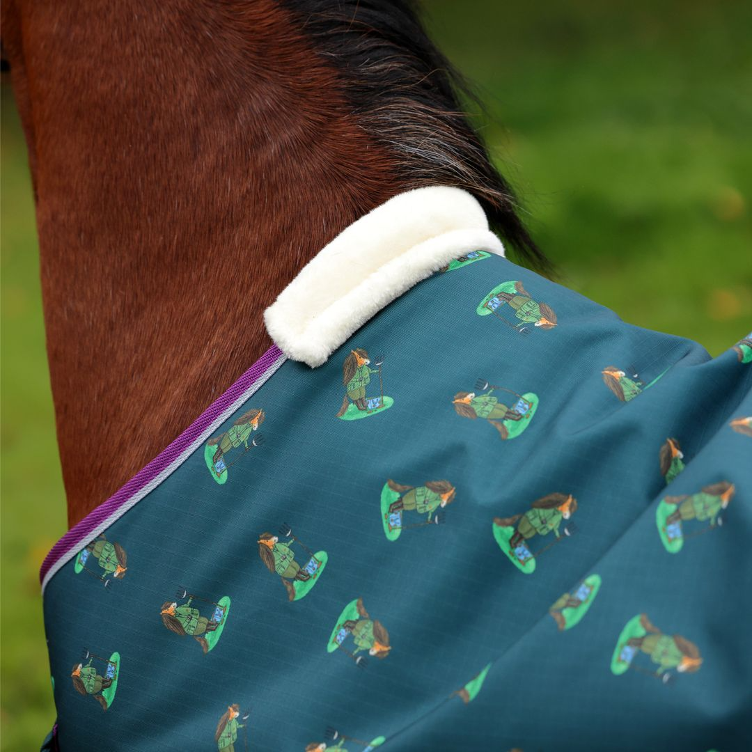 Winnie & Me 100 Turnout Rug (RRP £55.00)