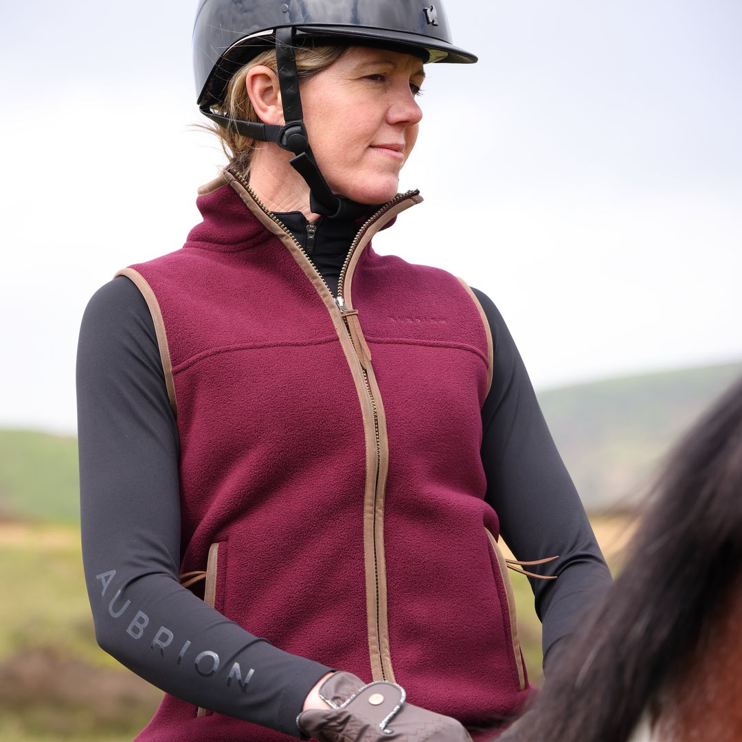 Aubrion Core Fleece Gilet - Maroon