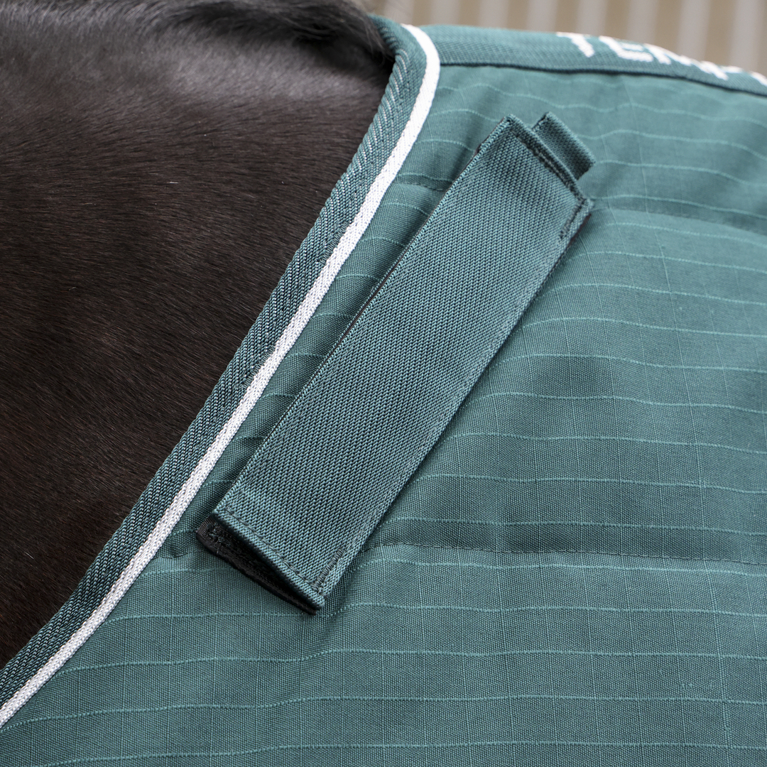 Tempest Original 200 Stable Rug & Neck Set (RRP £84.00)