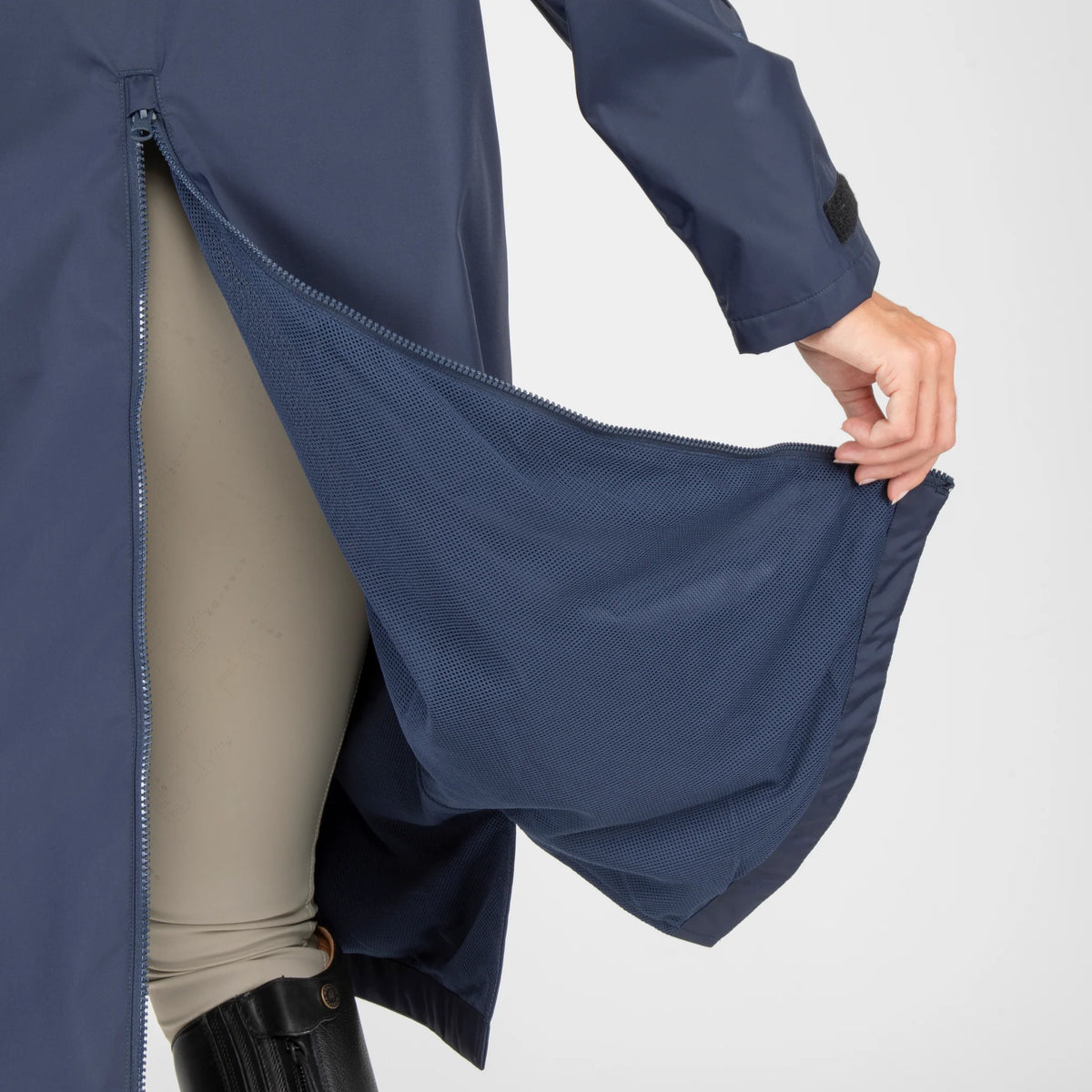 Aubrion Core Lite Unisex Waterproof Riding Robe