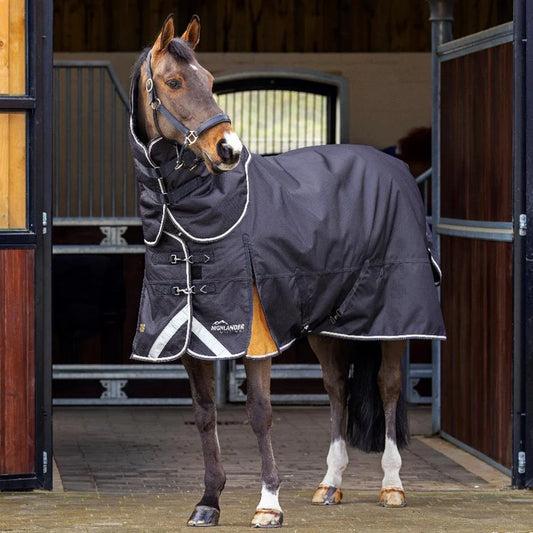 Shires Highlander Plus 200g Turnout Rug & Neck Set | 1200D Ripstop | Waterproof