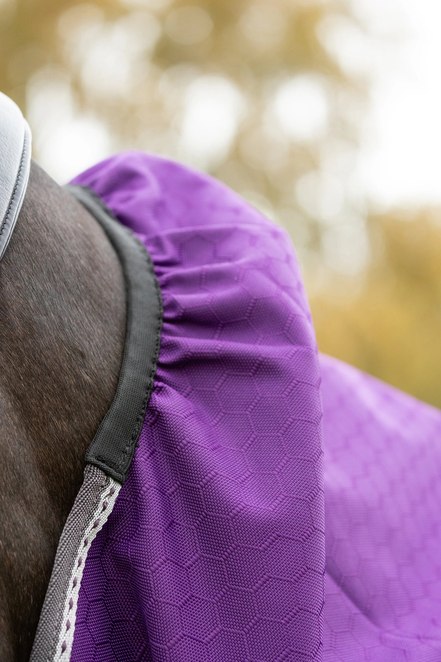 DefenceX Shield 0g Turnout Rug with Detachable Neck 1200 Denier