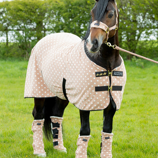Supreme Products Dotty Fleece Rug – Luxurious Latte