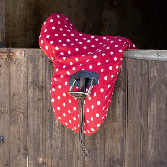 Supreme Products Dotty Fleece Saddle Cover – Ride-On & Storage | Rich Raspberry